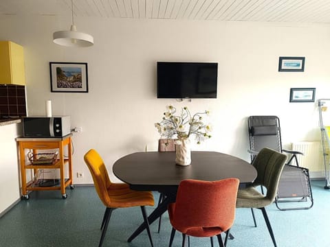 Appartement 2-4 pers VUE MER EXCEPTIONNELLE avec terrasse à PERROS-GUIREC - Ref 908 Apartment in Perros-Guirec