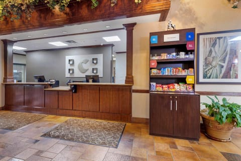 Lobby or reception, On site