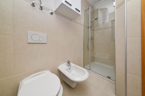 APARTMANI PETRA Bed and Breakfast in Zadar County