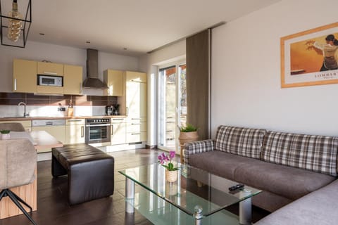 Kitchen or kitchenette, Living room, Seating area