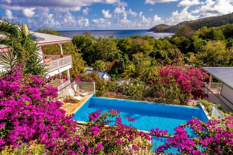 Patio, Facade/entrance, View (from property/room), Garden view, Sea view, Area and facilities, Swimming pool