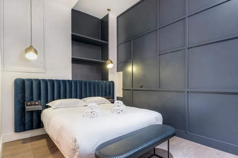 Bed, Bedroom, wardrobe