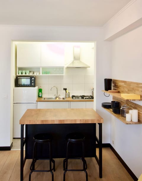 Splendid & cosy studio - perfect location 'Stephanie-Louise area' Apartment in Saint-Gilles