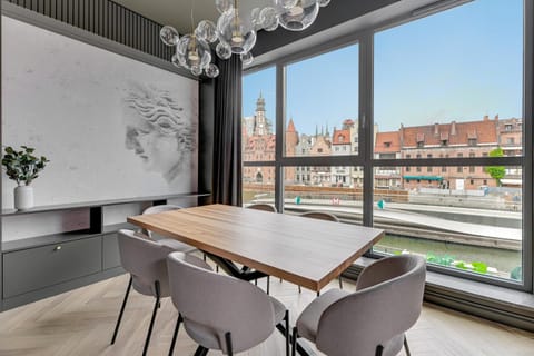 View (from property/room), Living room, Dining area, City view