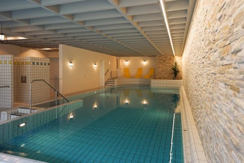 Spa and wellness centre/facilities, Swimming pool