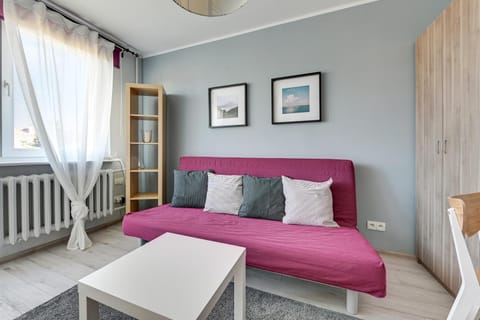 Kitchen or kitchenette, Bedroom