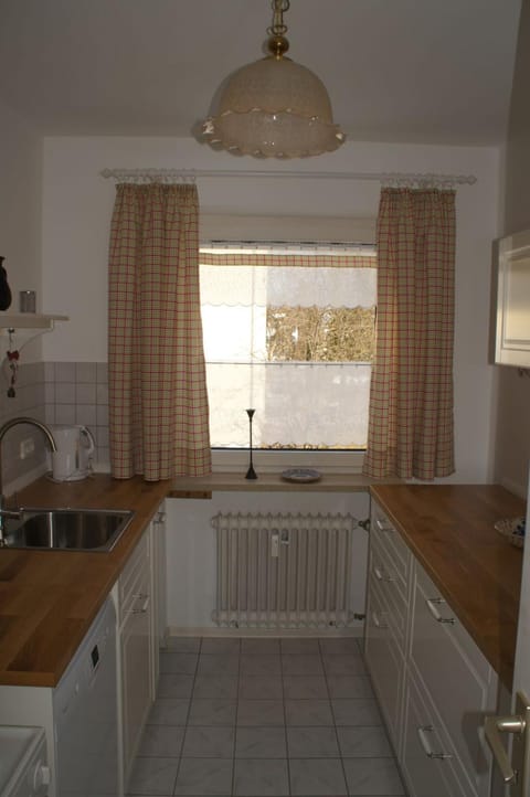 Kitchen or kitchenette, Photo of the whole room