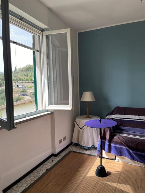 Azzurra, Tellaro House in Tellaro