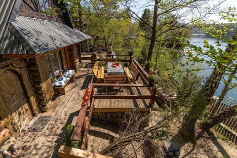 Balcony/Terrace, Garden view, Lake view