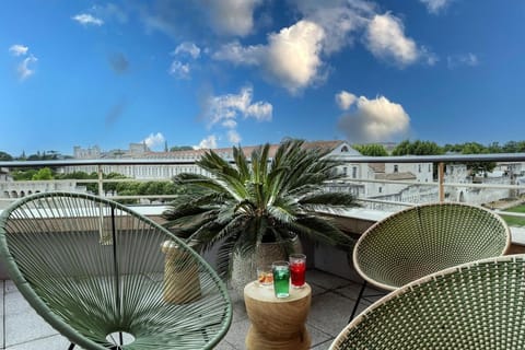 Patio, View (from property/room), Balcony/Terrace