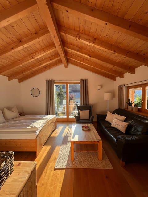 Balcony/Terrace, Living room, Bedroom