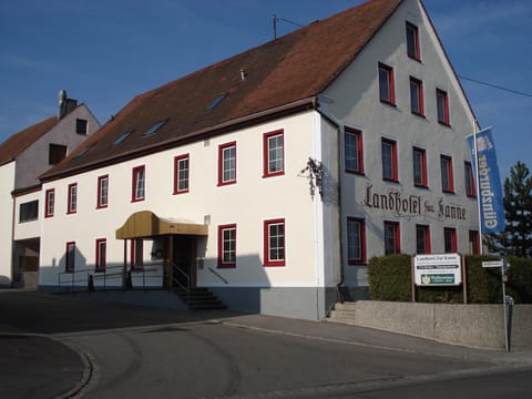 Property building, Day
