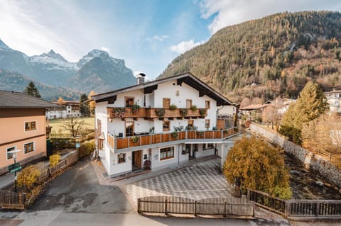 Property building, Natural landscape