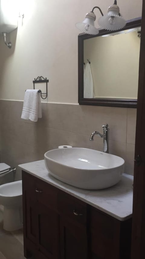 Podere i Melograni Country House in Tuscany