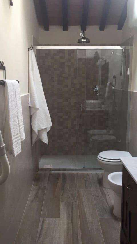 Podere i Melograni Country House in Tuscany