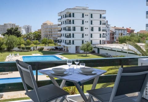 Balcony/Terrace, Balcony/Terrace, Pool view, Pool view, Swimming pool