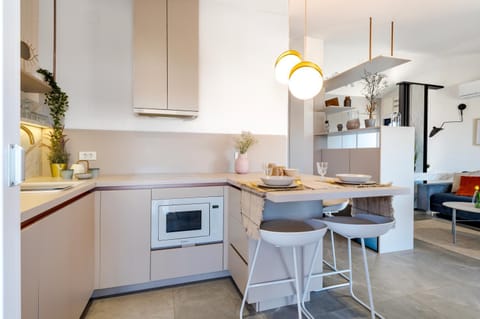 Living room, Dining area, kitchen