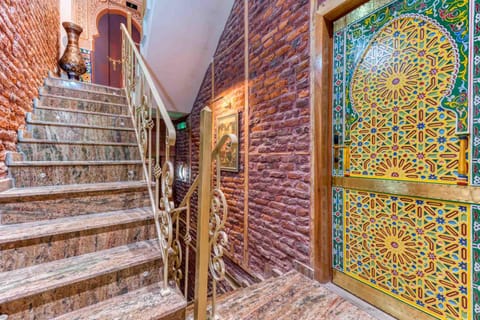 Property building, Decorative detail