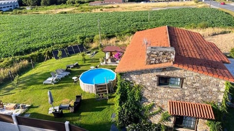 Property building, Garden, Swimming pool