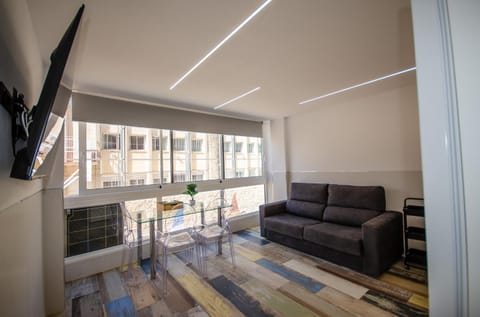 Emalco 1-8 Centro Beach Apartment in Benidorm