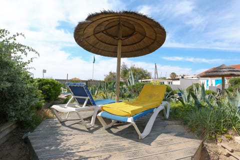 Patio, Activities, Garden