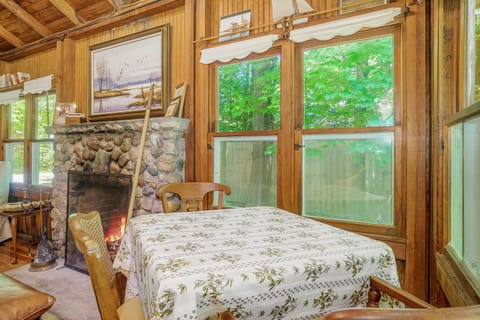 Park Vogel Cottage House in Lake Township