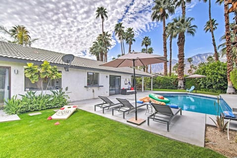 Covered Patio, Pool and Games Home in Palm Springs House in Palm Springs
