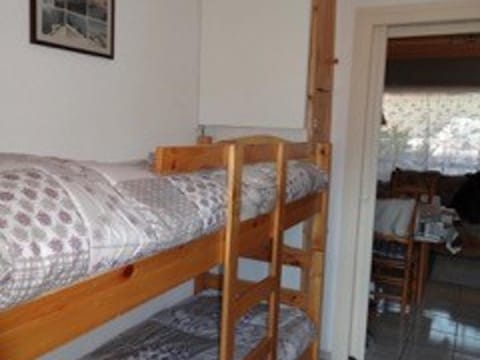 Studio mezzanine pour 4 pers. à Villard-de-Lans, animaux admis - FR-1-515-113 Apartment in Provence-Alpes-Côte d'Azur