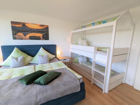 Bed, Photo of the whole room, Bedroom, bunk bed