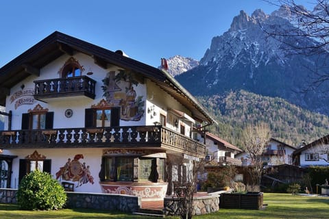 Spring, Mountain view