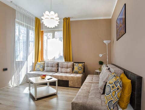 TV and multimedia, View (from property/room), View (from property/room), Living room, Seating area, Evening entertainment, internet, internet
