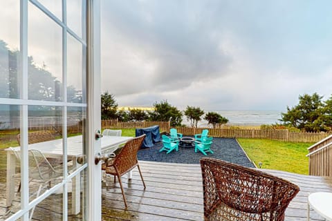 Sunset Beach Getaway House in Moclips