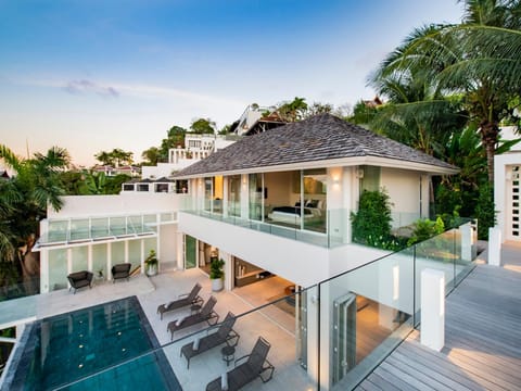 Patio, Bed, Balcony/Terrace, Bedroom, Pool view, Swimming pool