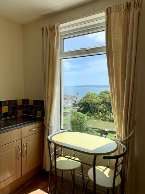 Dining area, Sea view
