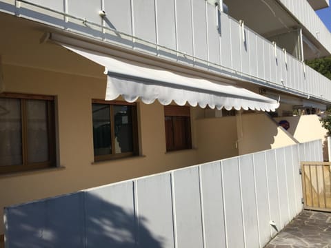 Condominio Piscina House in Grado