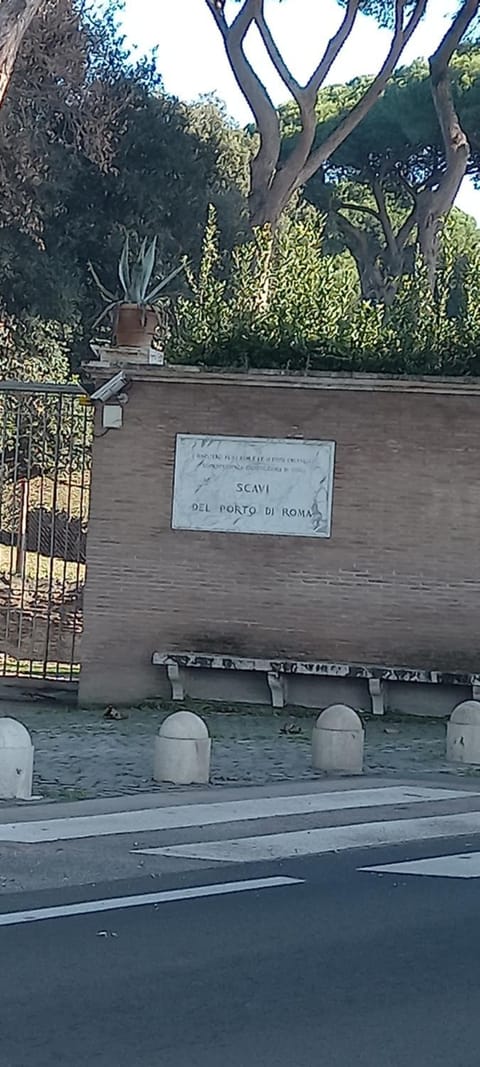 Santy's Room bagno condiviso shared bathroom Bed and Breakfast in Fiumicino