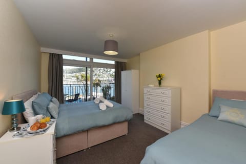 Bedroom, Sea view