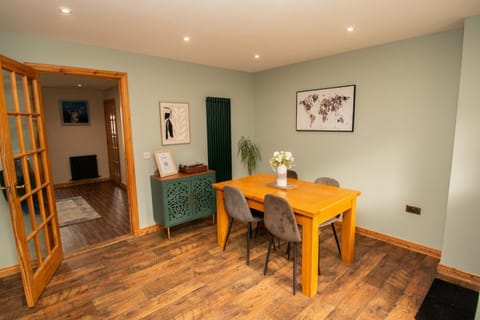 Inverness Holiday House - 2 Bedroom House in Scotland