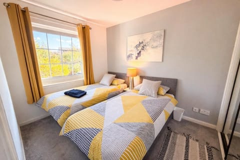 Inverness Holiday Retreat - 2 Bedroom Villa in Inverness