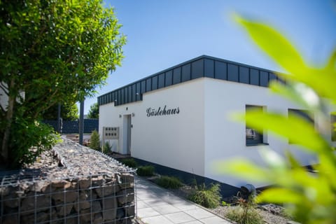 Property building, Spring, Day, Logo/Certificate/Sign