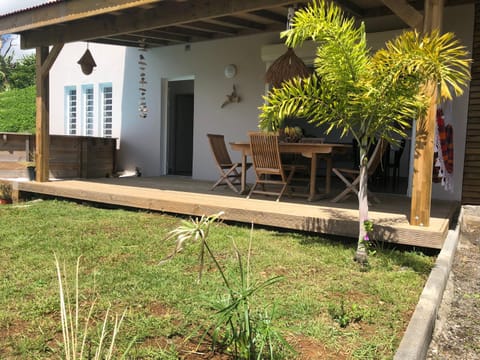 Facade/entrance, Garden