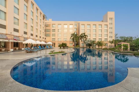 Pool view, Swimming pool