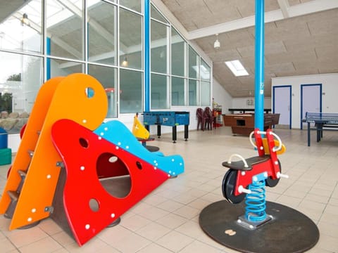 6 person holiday home on a holiday park in Hemmet House in Hemmet