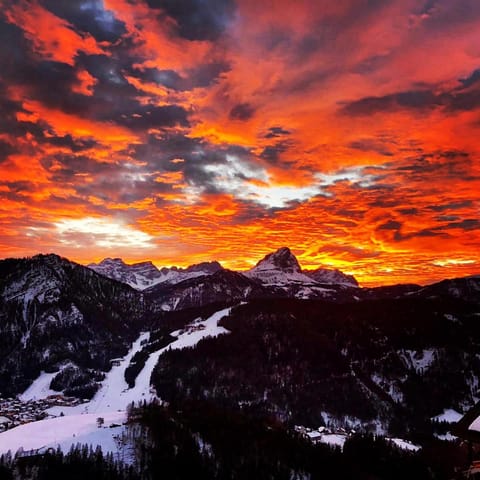 Natural landscape, Hiking, Sunset