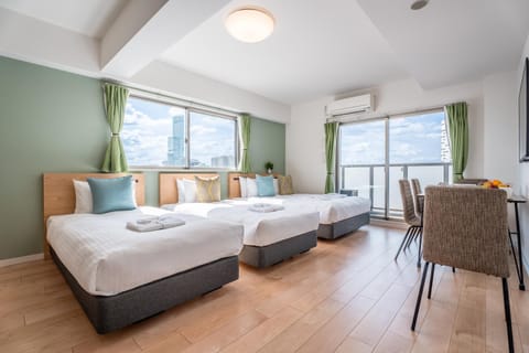 Bed, TV and multimedia, View (from property/room), Living room, Photo of the whole room, Bedroom