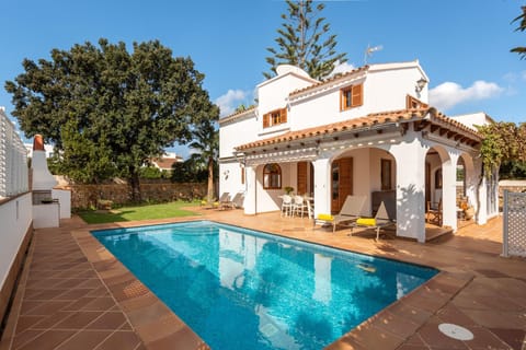 Property building, Facade/entrance, Swimming pool