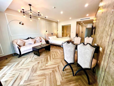 Bed, Living room, Seating area, Bedroom