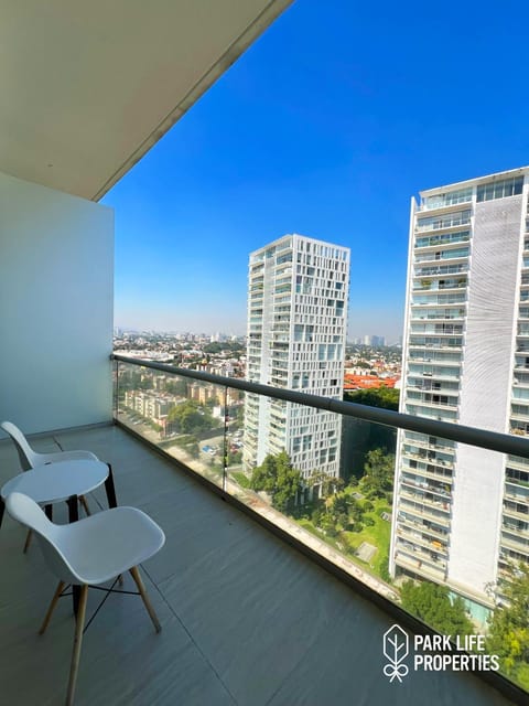 Day, View (from property/room), Balcony/Terrace, City view