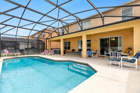 Swimming pool, Swimming pool