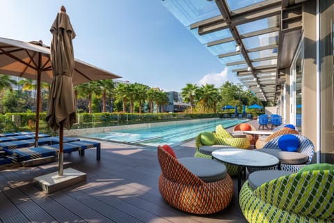 Swimming pool